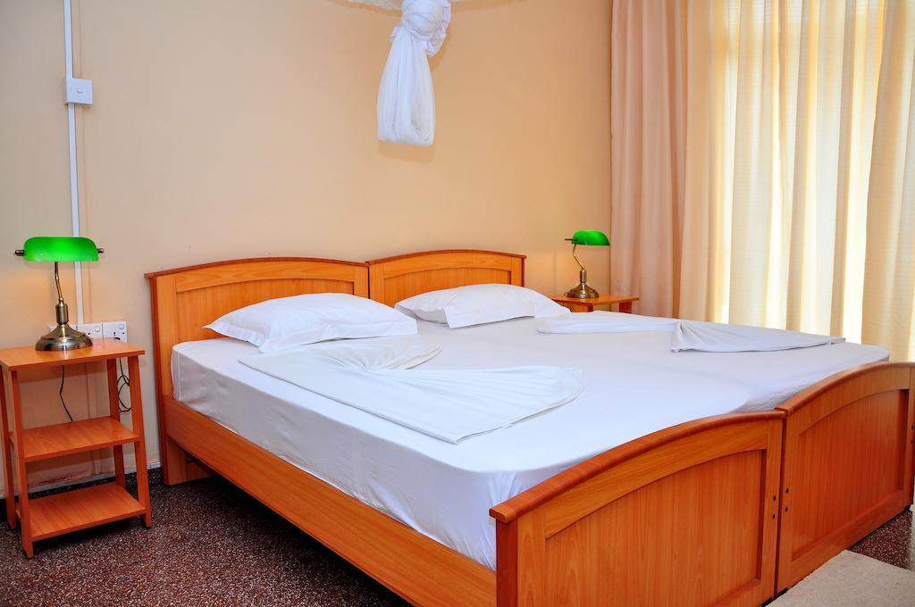 Melbourne Tourist Rest Hotel Anuradhapura Szoba fotó