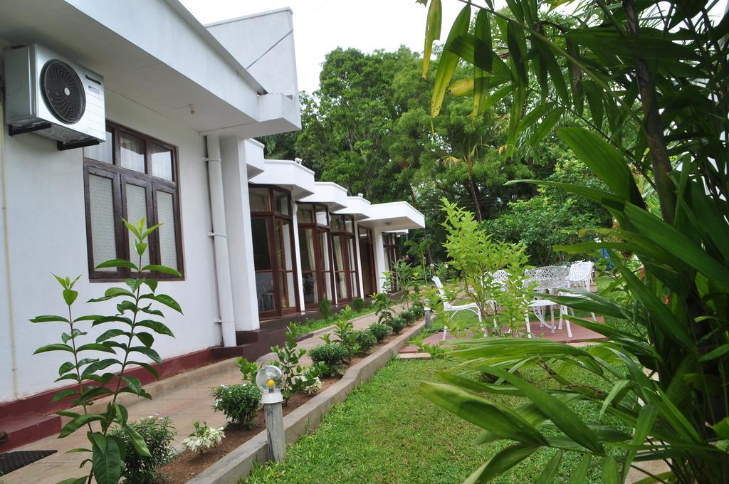 Melbourne Tourist Rest Hotel Anuradhapura Kültér fotó