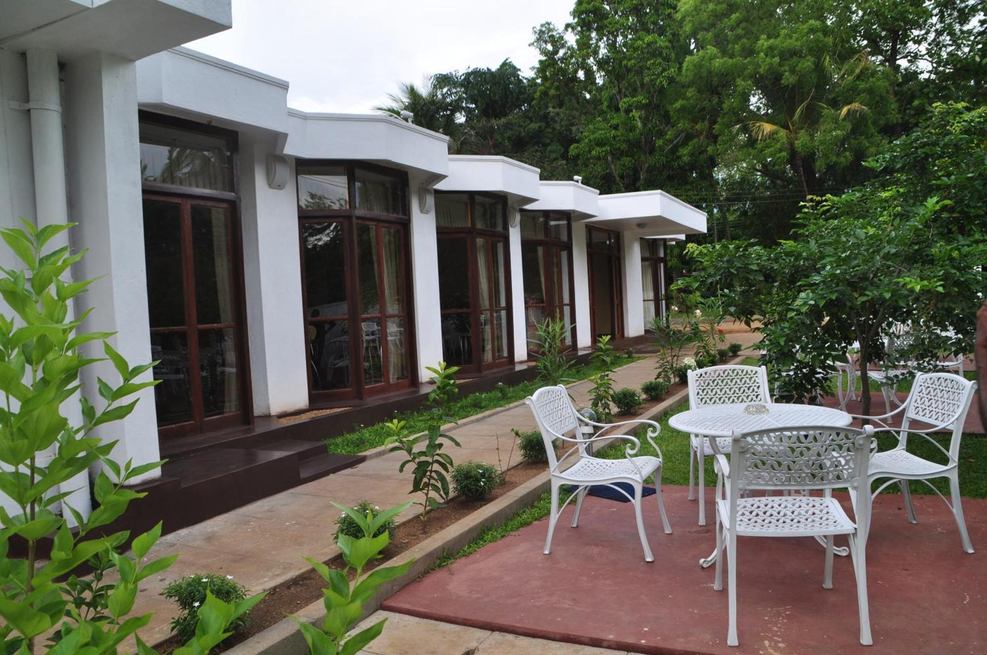 Melbourne Tourist Rest Hotel Anuradhapura Kültér fotó